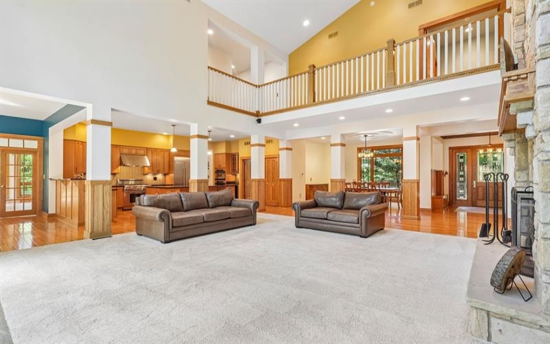 132 Twin Oaks Lane, Trafford, 15085, 5 Bedroom Bedrooms, 13 Room Rooms,5.1 BathroomBathrooms,Residential,For Sale,Twin Oaks Lane,1773171