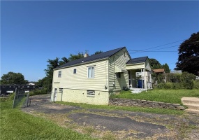 109 Reed Street, 15068, 15068, 2 Bedroom Bedrooms, ,1 BathroomBathrooms,Lease,For Rent,Reed Street,1773172