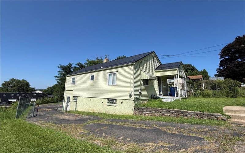 109 Reed Street, 15068, 15068, 2 Bedroom Bedrooms, ,1 BathroomBathrooms,Lease,For Rent,Reed Street,1773172