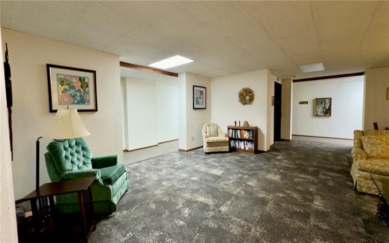 103 Woodstone Ln Unit #42, New Kensington, 15068, 2 Bedroom Bedrooms, 6 Room Rooms,1.1 BathroomBathrooms,Residential,For Sale,Woodstone Ln Unit #42,1773193