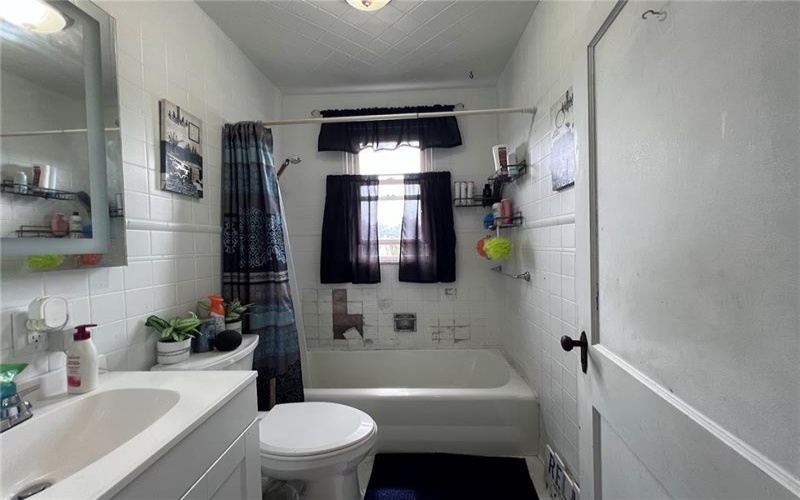 1415 Maple Ave, Monessen, 15062, 5 Bedroom Bedrooms, 8 Room Rooms,1.1 BathroomBathrooms,Residential,For Sale,Maple Ave,1772292