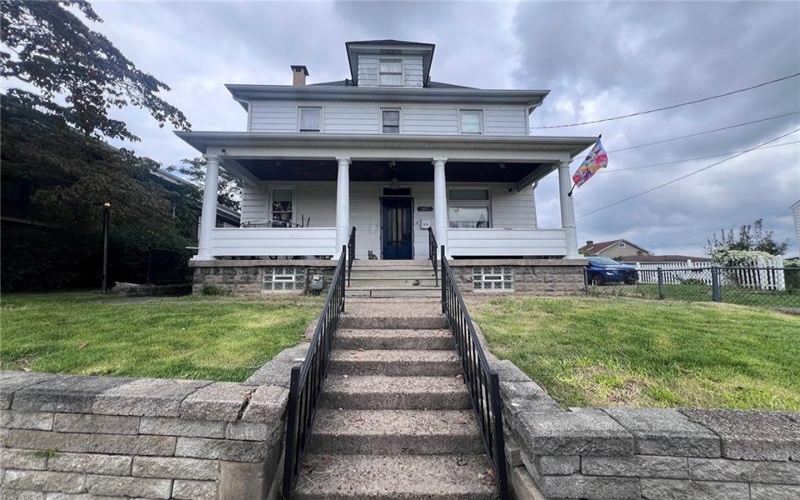 1415 Maple Ave, Monessen, 15062, 5 Bedroom Bedrooms, 8 Room Rooms,1.1 BathroomBathrooms,Residential,For Sale,Maple Ave,1772292