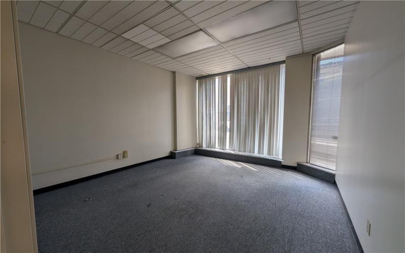 416-418 Fallowfield Ave, Charleroi, 15022, ,Commercial-industrial-business,For Sale,Fallowfield Ave,1773187