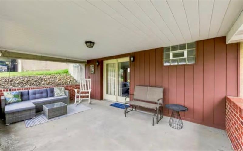 3020 Mintwood Dr, Lower Burrell, 15068, 3 Bedroom Bedrooms, 7 Room Rooms,2 BathroomBathrooms,Residential,For Sale,Mintwood Dr,1773201