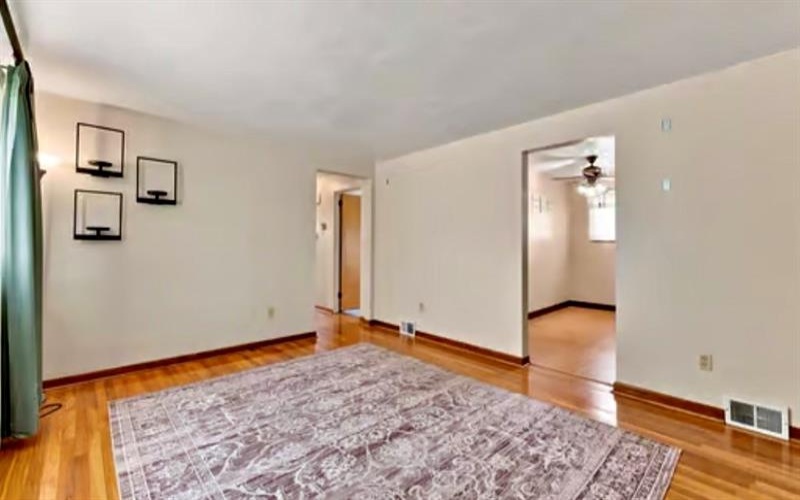 3020 Mintwood Dr, Lower Burrell, 15068, 3 Bedroom Bedrooms, 7 Room Rooms,2 BathroomBathrooms,Residential,For Sale,Mintwood Dr,1773201