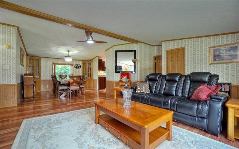 46 &48 Wussick Drive, McDonald, 15057, 3 Bedroom Bedrooms, 13 Room Rooms,2.1 BathroomBathrooms,Residential,For Sale,Wussick Drive,1773208