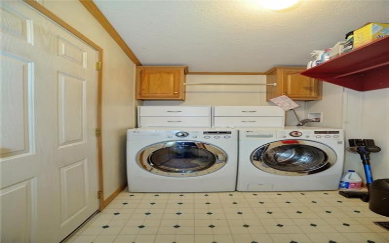 46 &48 Wussick Drive, McDonald, 15057, 3 Bedroom Bedrooms, 13 Room Rooms,2.1 BathroomBathrooms,Residential,For Sale,Wussick Drive,1773208