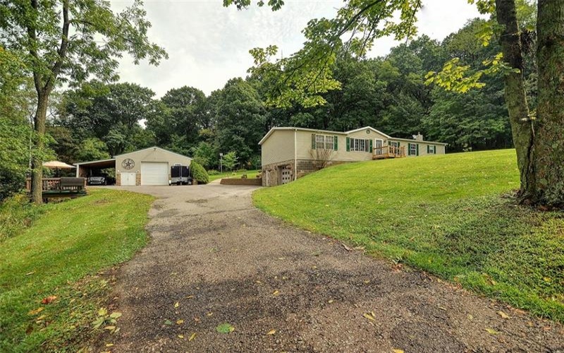 46 &48 Wussick Drive, McDonald, 15057, 3 Bedroom Bedrooms, 13 Room Rooms,2.1 BathroomBathrooms,Residential,For Sale,Wussick Drive,1773208