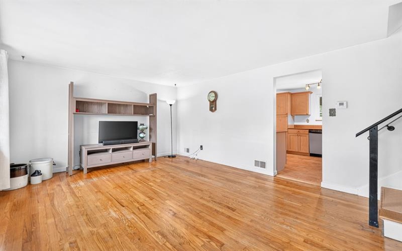 110 Sunrise DRIVE, Irwin, 15642, 3 Bedroom Bedrooms, ,2 BathroomBathrooms,Residential,For Sale,Sunrise,1773242