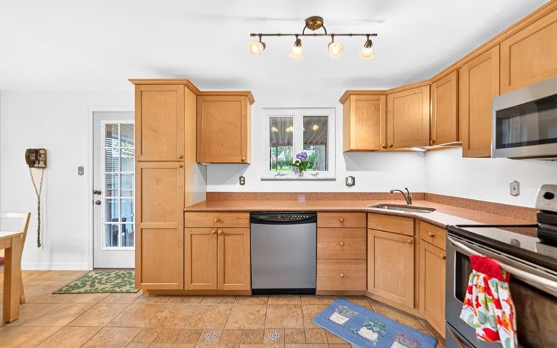 110 Sunrise DRIVE, Irwin, 15642, 3 Bedroom Bedrooms, ,2 BathroomBathrooms,Residential,For Sale,Sunrise,1773242