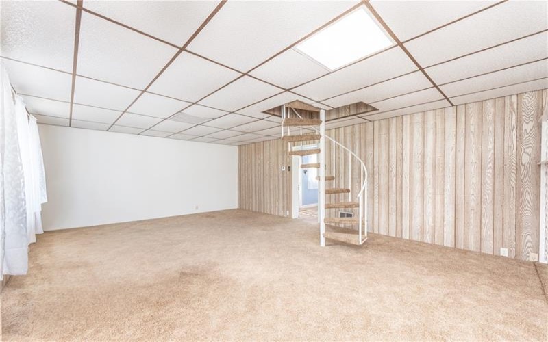 146 Carmichaels Street, Rices Landing, 15357, 3 Bedroom Bedrooms, 5 Room Rooms,1.1 BathroomBathrooms,Residential,For Sale,Carmichaels Street,1773239