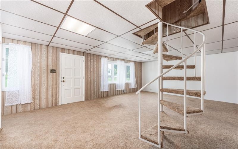 146 Carmichaels Street, Rices Landing, 15357, 3 Bedroom Bedrooms, 5 Room Rooms,1.1 BathroomBathrooms,Residential,For Sale,Carmichaels Street,1773239