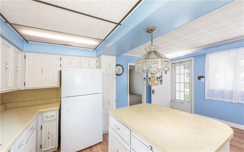 146 Carmichaels Street, Rices Landing, 15357, 3 Bedroom Bedrooms, 5 Room Rooms,1.1 BathroomBathrooms,Residential,For Sale,Carmichaels Street,1773239