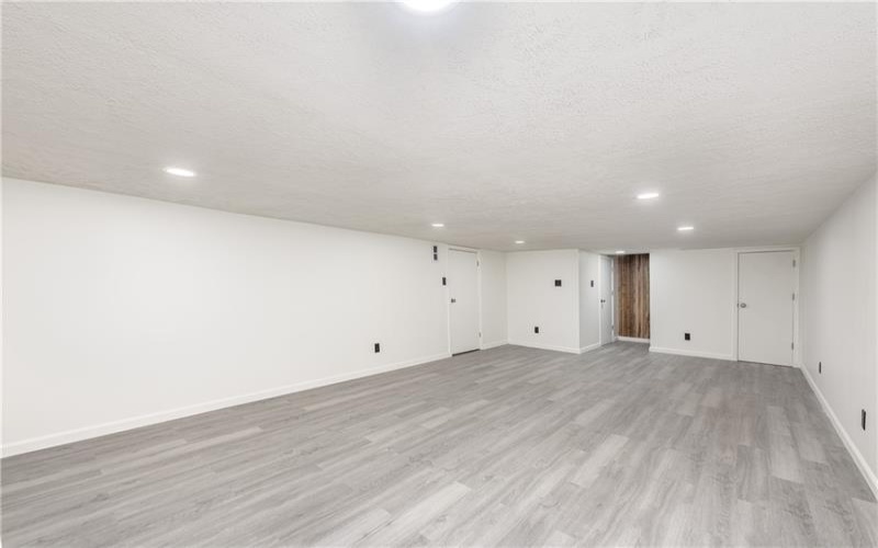 146 Carmichaels Street, Rices Landing, 15357, 3 Bedroom Bedrooms, 5 Room Rooms,1.1 BathroomBathrooms,Residential,For Sale,Carmichaels Street,1773239