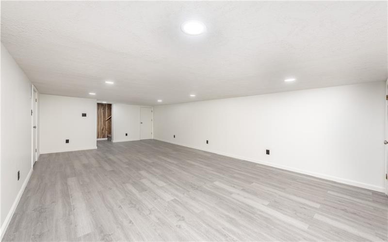 146 Carmichaels Street, Rices Landing, 15357, 3 Bedroom Bedrooms, 5 Room Rooms,1.1 BathroomBathrooms,Residential,For Sale,Carmichaels Street,1773239