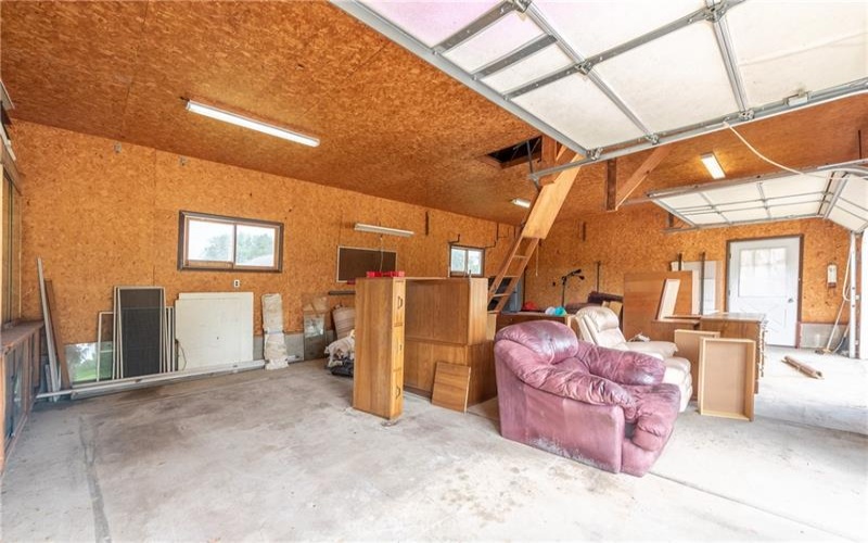 146 Carmichaels Street, Rices Landing, 15357, 3 Bedroom Bedrooms, 5 Room Rooms,1.1 BathroomBathrooms,Residential,For Sale,Carmichaels Street,1773239