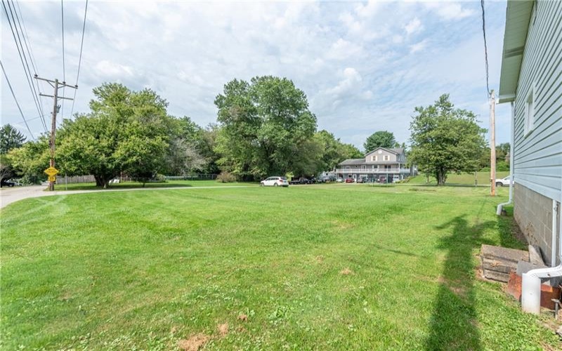 146 Carmichaels Street, Rices Landing, 15357, 3 Bedroom Bedrooms, 5 Room Rooms,1.1 BathroomBathrooms,Residential,For Sale,Carmichaels Street,1773239