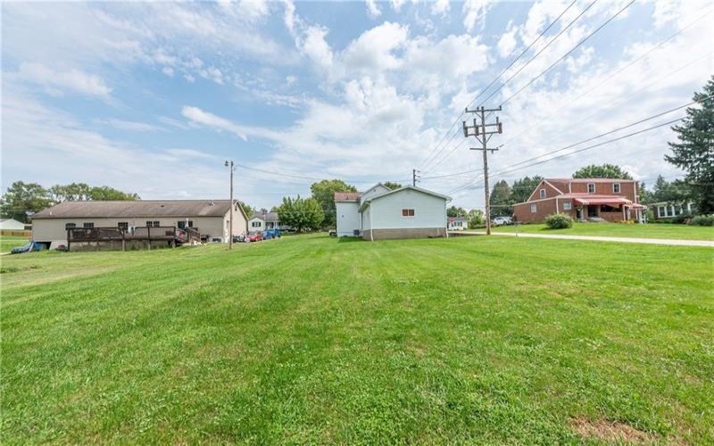 146 Carmichaels Street, Rices Landing, 15357, 3 Bedroom Bedrooms, 5 Room Rooms,1.1 BathroomBathrooms,Residential,For Sale,Carmichaels Street,1773239