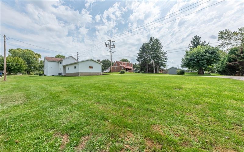 146 Carmichaels Street, Rices Landing, 15357, 3 Bedroom Bedrooms, 5 Room Rooms,1.1 BathroomBathrooms,Residential,For Sale,Carmichaels Street,1773239