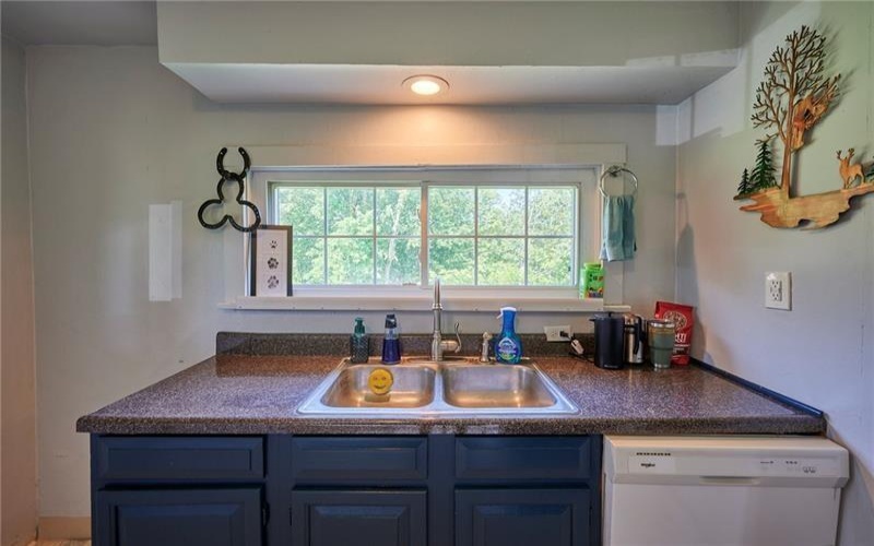 439 Fort Cherry Rd, McDonald, 15057, 3 Bedroom Bedrooms, ,1 BathroomBathrooms,Residential,For Sale,Fort Cherry Rd,1767987