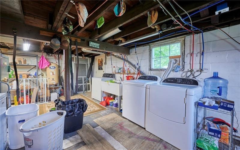 439 Fort Cherry Rd, McDonald, 15057, 3 Bedroom Bedrooms, ,1 BathroomBathrooms,Residential,For Sale,Fort Cherry Rd,1767987