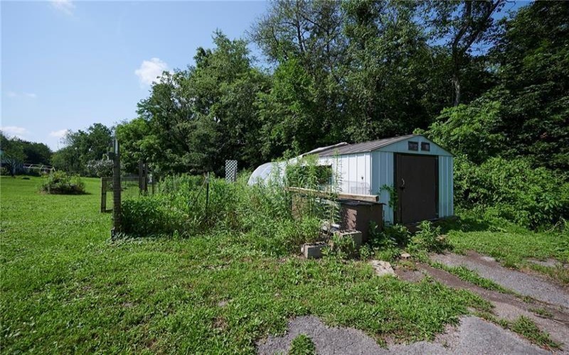439 Fort Cherry Rd, McDonald, 15057, 3 Bedroom Bedrooms, ,1 BathroomBathrooms,Residential,For Sale,Fort Cherry Rd,1767987