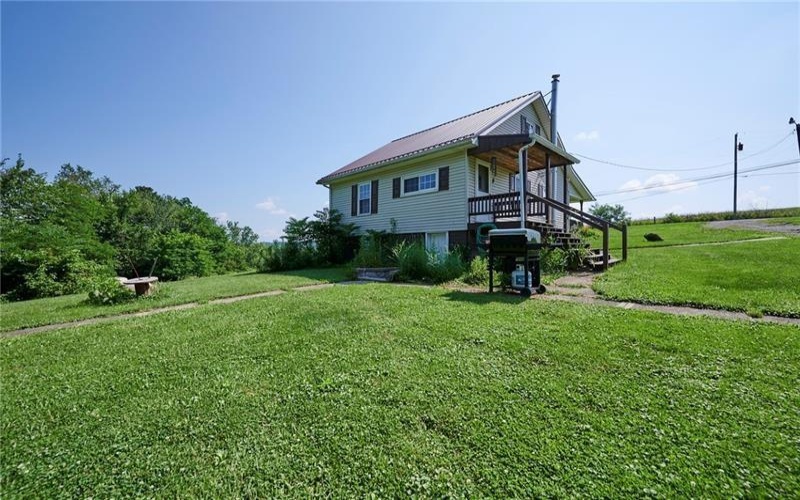439 Fort Cherry Rd, McDonald, 15057, 3 Bedroom Bedrooms, ,1 BathroomBathrooms,Residential,For Sale,Fort Cherry Rd,1767987