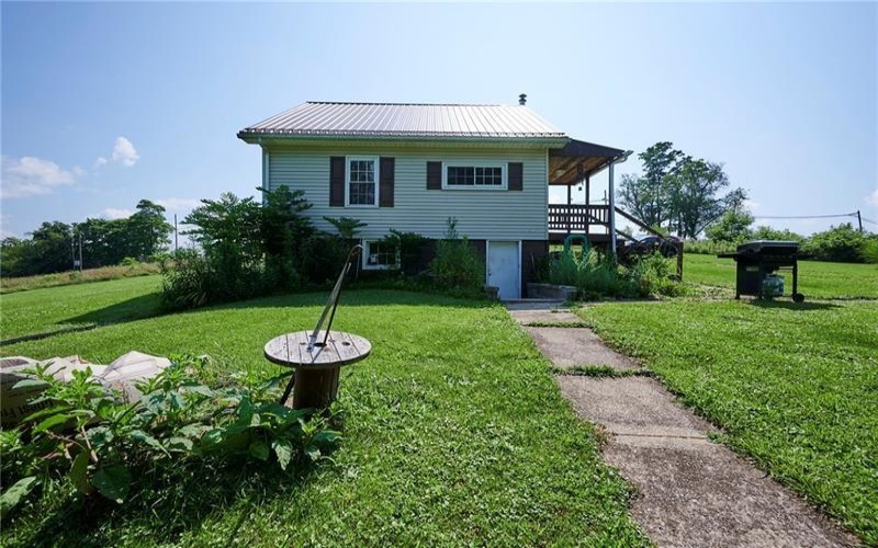 439 Fort Cherry Rd, McDonald, 15057, 3 Bedroom Bedrooms, ,1 BathroomBathrooms,Residential,For Sale,Fort Cherry Rd,1767987