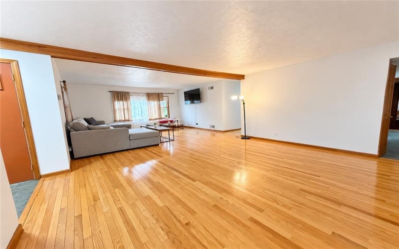 189 Lake Lynn Rd, Lake Lynn, 15451, 3 Bedroom Bedrooms, ,1 BathroomBathrooms,Residential,For Sale,Lake Lynn Rd,1772708