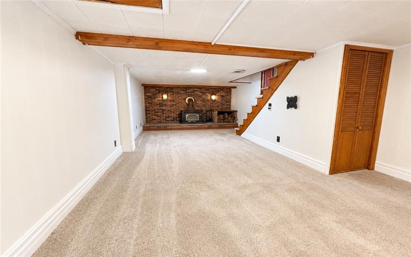 189 Lake Lynn Rd, Lake Lynn, 15451, 3 Bedroom Bedrooms, ,1 BathroomBathrooms,Residential,For Sale,Lake Lynn Rd,1772708
