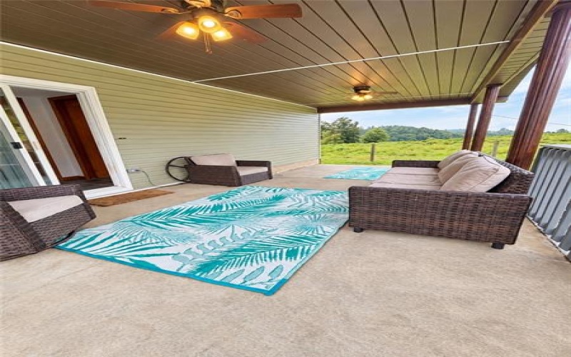 189 Lake Lynn Rd, Lake Lynn, 15451, 3 Bedroom Bedrooms, ,1 BathroomBathrooms,Residential,For Sale,Lake Lynn Rd,1772708