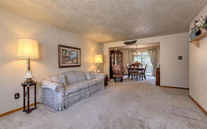1678 Bernice DRIVE, North Huntingdon, 15642, 3 Bedroom Bedrooms, 10 Room Rooms,1.1 BathroomBathrooms,Residential,For Sale,Bernice,1773286