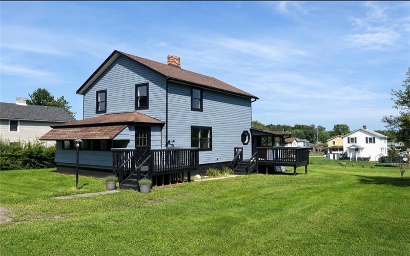 531 5th Avenue, Tinsmill, 15618, 4 Bedroom Bedrooms, 9 Room Rooms,1 BathroomBathrooms,Residential,For Sale,5th Avenue,1773287