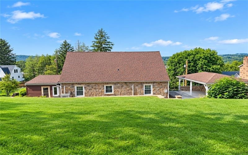 1025 Isabella Rd, Connellsville, 15425, 4 Bedroom Bedrooms, 10 Room Rooms,2 BathroomBathrooms,Residential,For Sale,Isabella Rd,1773260