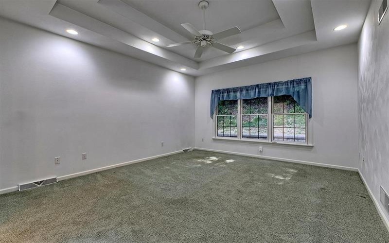 41 Brookdale Drive, Greensburg, 15601, 3 Bedroom Bedrooms, 7 Room Rooms,2 BathroomBathrooms,Residential,For Sale,Brookdale Drive,1773309