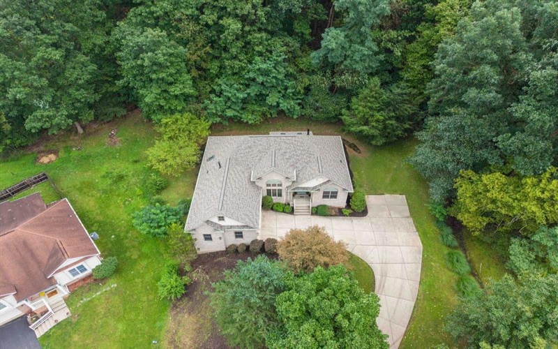 41 Brookdale Drive, Greensburg, 15601, 3 Bedroom Bedrooms, 7 Room Rooms,2 BathroomBathrooms,Residential,For Sale,Brookdale Drive,1773309
