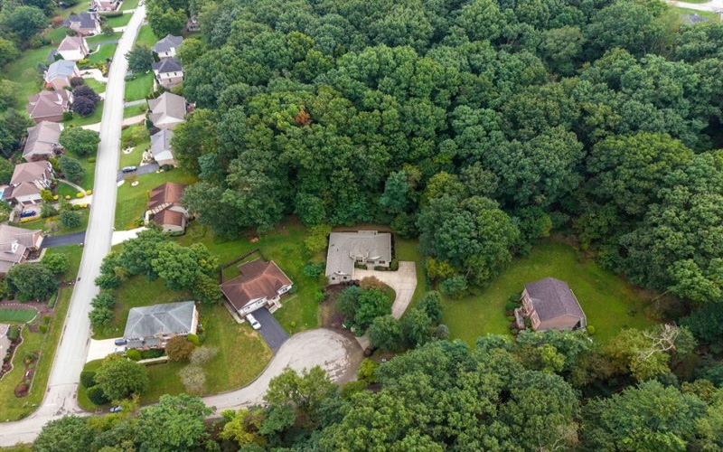 41 Brookdale Drive, Greensburg, 15601, 3 Bedroom Bedrooms, 7 Room Rooms,2 BathroomBathrooms,Residential,For Sale,Brookdale Drive,1773309