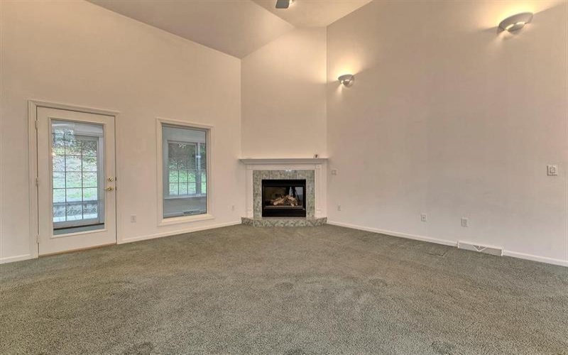 41 Brookdale Drive, Greensburg, 15601, 3 Bedroom Bedrooms, 7 Room Rooms,2 BathroomBathrooms,Residential,For Sale,Brookdale Drive,1773309
