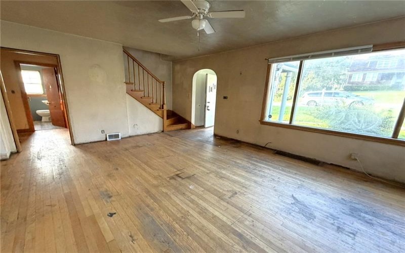 1047 Main Street, Somerset, 15501, 3 Bedroom Bedrooms, 7 Room Rooms,2 BathroomBathrooms,Residential,For Sale,Main Street,1773319