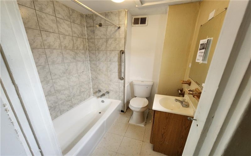 706 Holland St, Vandergrift, 15690, ,Multi-unit,For Sale,Holland St,1773333