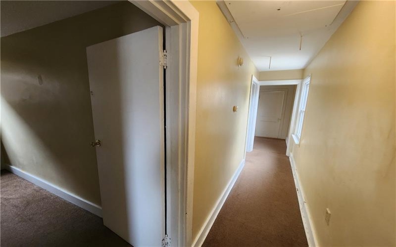 706 Holland St, Vandergrift, 15690, ,Multi-unit,For Sale,Holland St,1773333