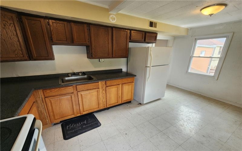706 Holland St, Vandergrift, 15690, ,Multi-unit,For Sale,Holland St,1773333