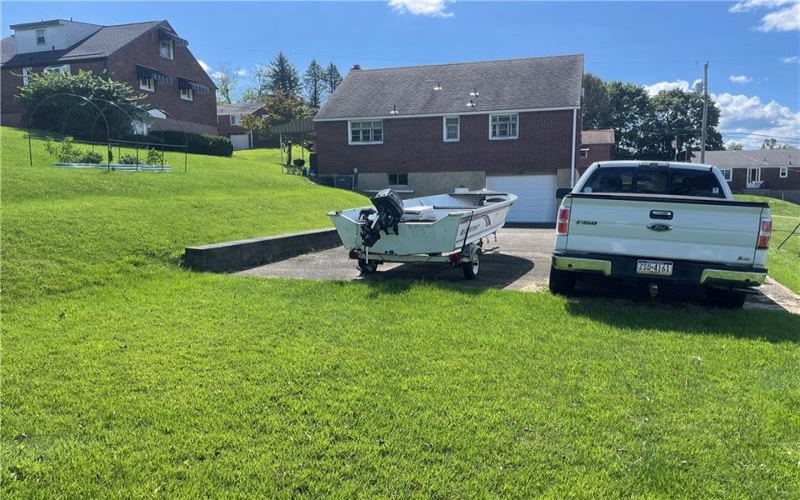 81 Scenery Blvd, Monessen, 15062, 3 Bedroom Bedrooms, ,1.1 BathroomBathrooms,Residential,For Sale,Scenery Blvd,1773342