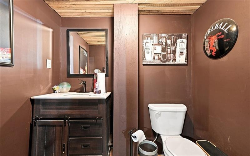 32 Brown Street, Brownsville, 15417, 8 Bedroom Bedrooms, ,2.1 BathroomBathrooms,Residential,For Sale,Brown Street,1773343