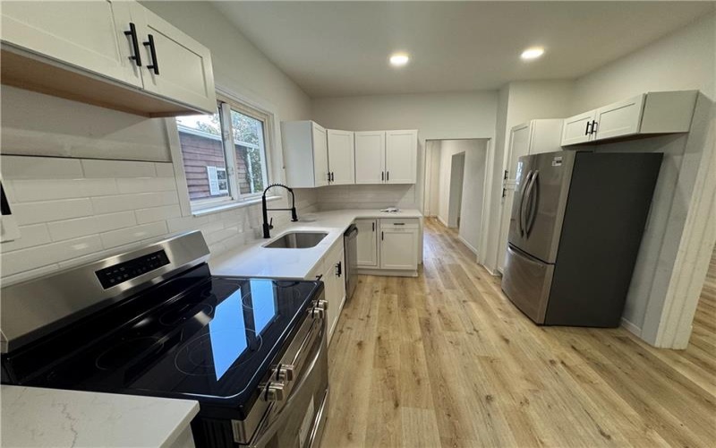 1922 Kenneth Ave, New Kensington, 15068, 5 Bedroom Bedrooms, ,2 BathroomBathrooms,Residential,For Sale,Kenneth Ave,1773351