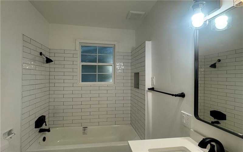 1922 Kenneth Ave, New Kensington, 15068, 5 Bedroom Bedrooms, ,2 BathroomBathrooms,Residential,For Sale,Kenneth Ave,1773351