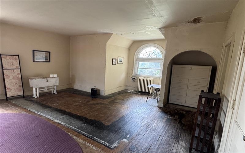 1126 HIGH ST, Brownsville, 15417, 5 Bedroom Bedrooms, ,2.1 BathroomBathrooms,Residential,For Sale,HIGH ST,1757662