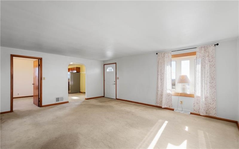 275 Hallam Rd, Washington, 15301, 3 Bedroom Bedrooms, ,1 BathroomBathrooms,Residential,For Sale,Hallam Rd,1730599