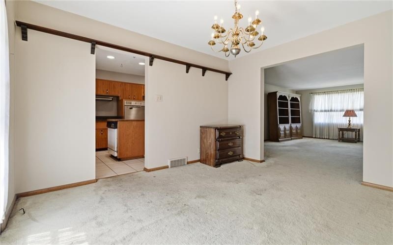 38 Jefferson Ave, Monessen, 15062, 3 Bedroom Bedrooms, 9 Room Rooms,3 BathroomBathrooms,Residential,For Sale,Jefferson Ave,1766568