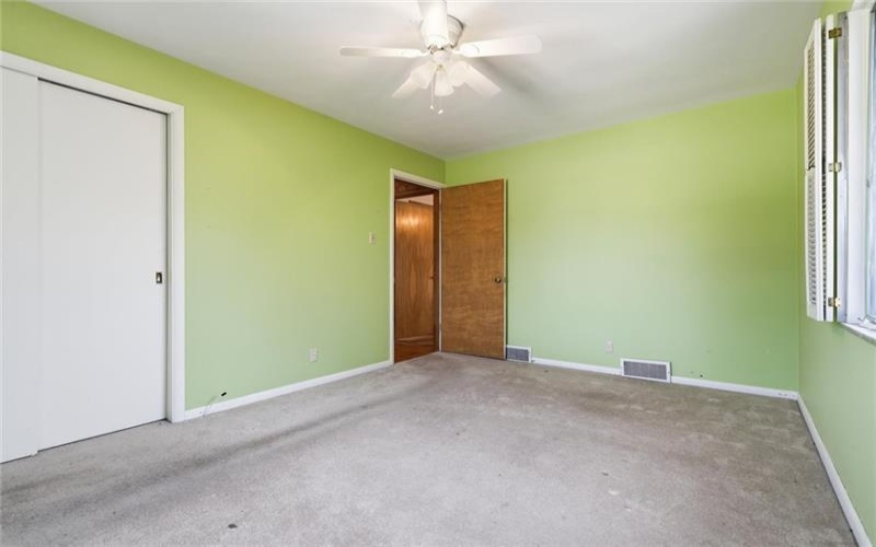 38 Jefferson Ave, Monessen, 15062, 3 Bedroom Bedrooms, 9 Room Rooms,3 BathroomBathrooms,Residential,For Sale,Jefferson Ave,1766568